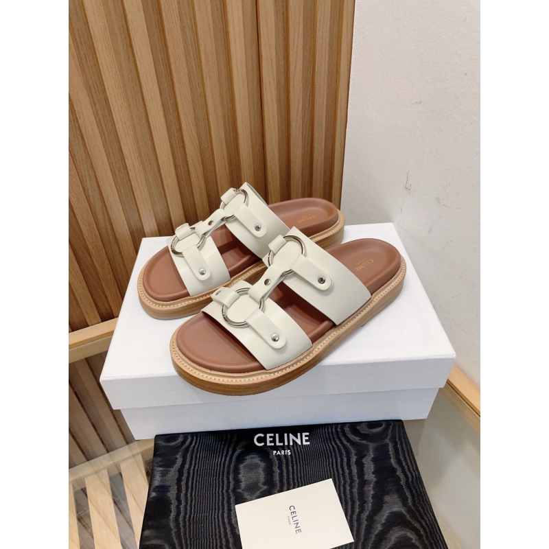 Ce**e slippers